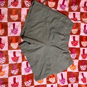Columbia Olive Green Shorts